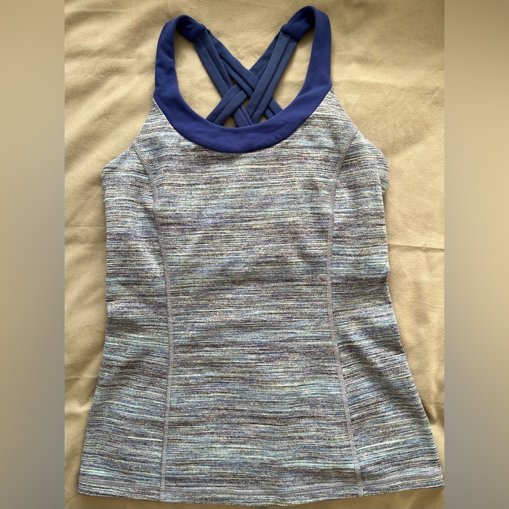 β¨ lululemon Strappy Back Tank Top | Built-In Bra | Blue/Gray Space Dye - Picture 6 of 11